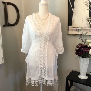 White crochet Kimono cover up, new with tags